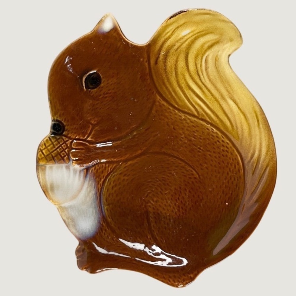 Vintage Squirrel Ceramic Serving Nut Candy Dish Brown 7" Fall Decor